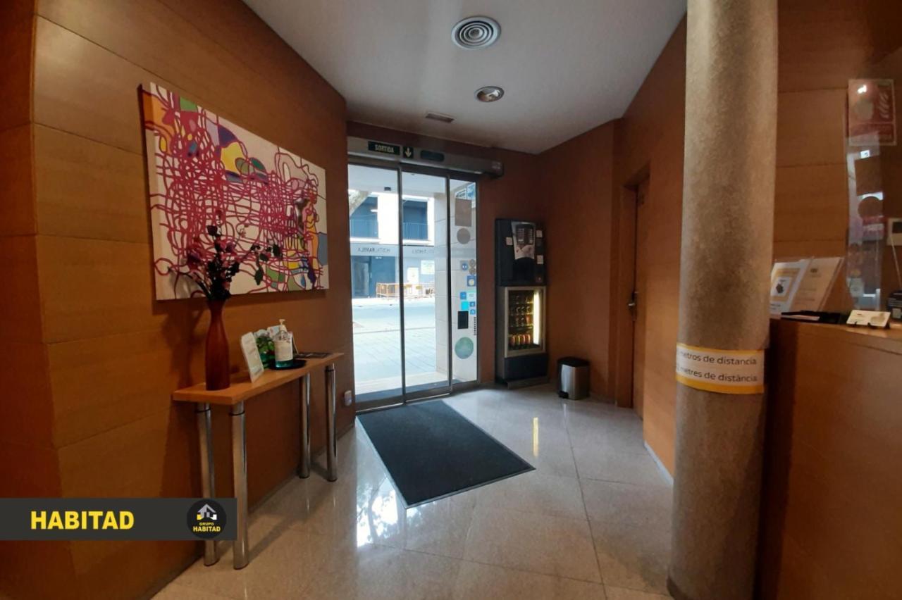 Hostal Rambla Сан-Бой-да-Любрагат Екстер'єр фото